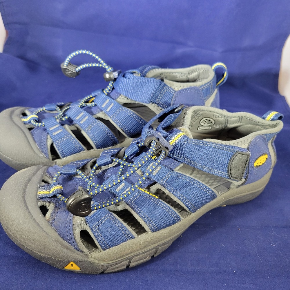 KEEN Sandals Youth 3 Blue Newport H2 Waterproof Hiking Outdoor Water Shoes